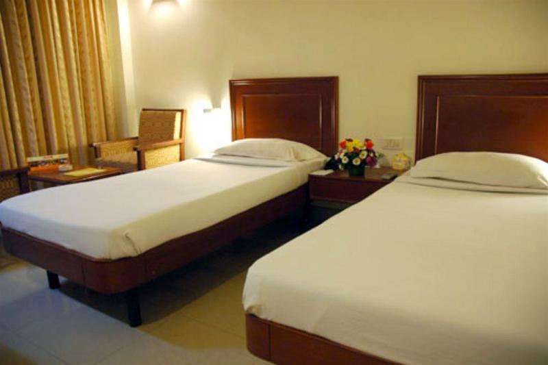 Hotel Chandra Park Chennai Exterior foto